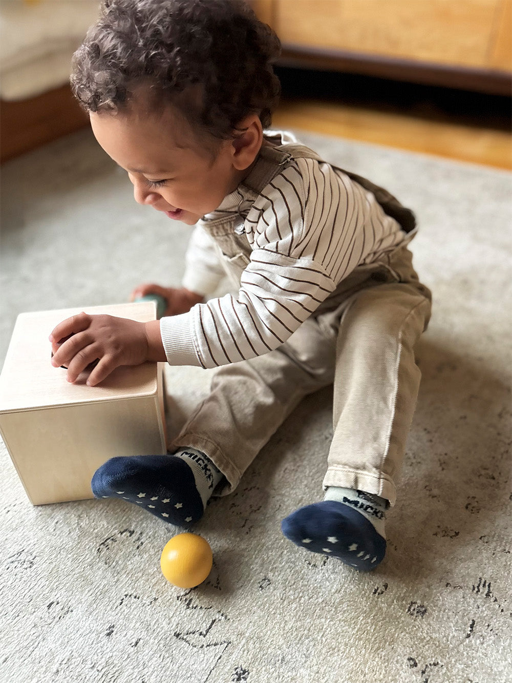 Small Foot - Houten Montessori Knikkerdoos FSC
