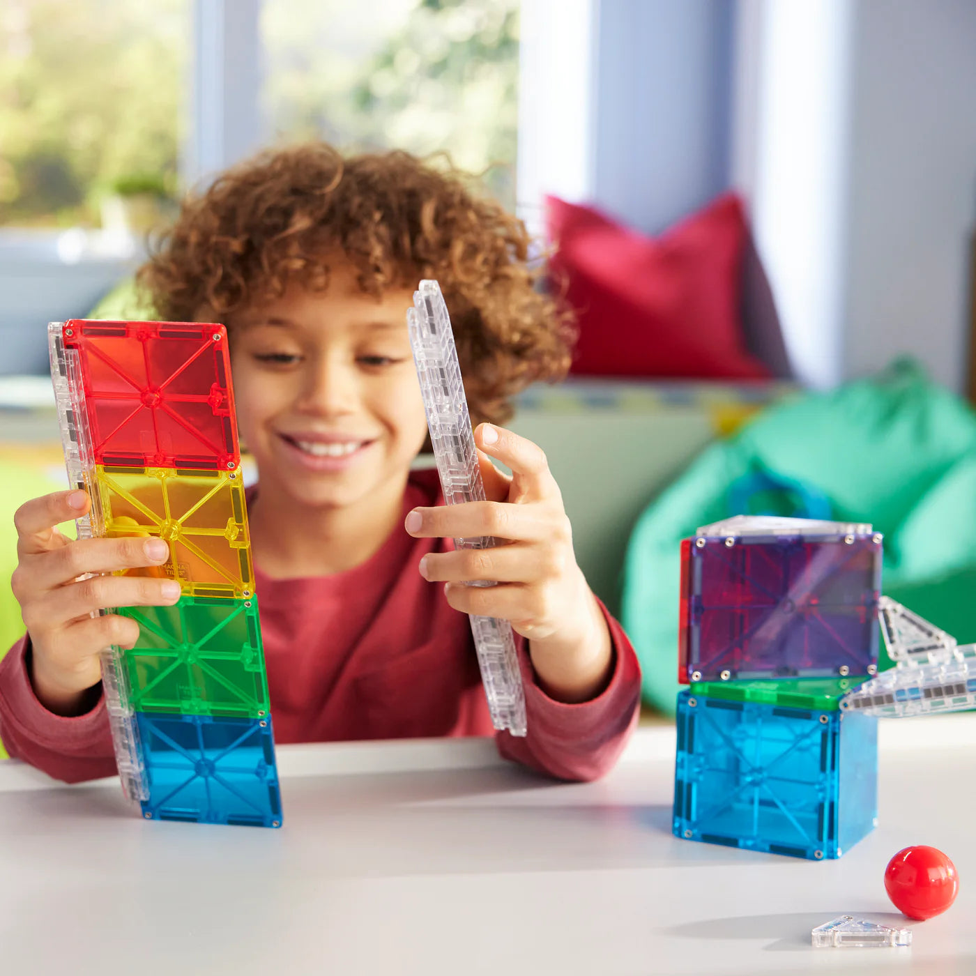 MAGNA-TILES® Rail Racers Deluxe 90-Piece Set