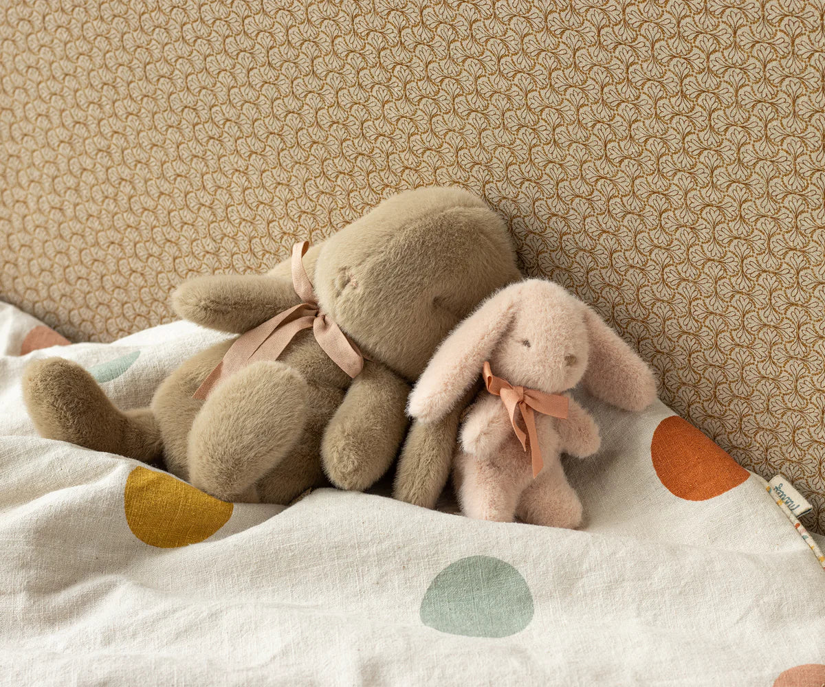 Maileg Bunny plush Small - Dusty brown - Konijnenknuffel, Klein