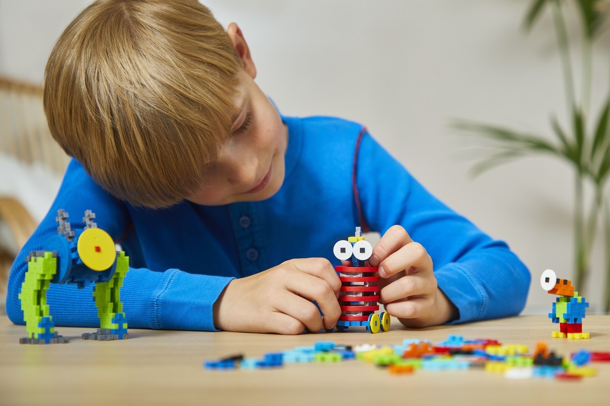 Plus-Plus Learn to Build robot: 275 stuks (3963)