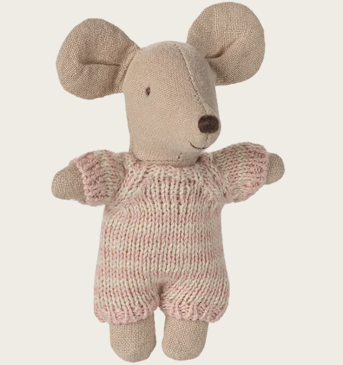 Maileg Baby mouse in carry cot - Rose / Babymuisje in draagmandje - Roze