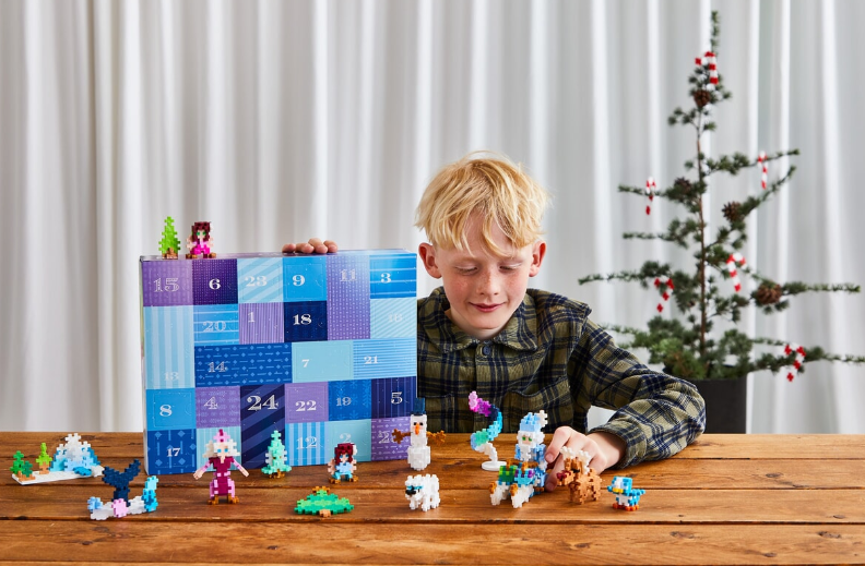 Plus-Plus Advent Calendar - Santa's Northern Lights Adventure (4337)