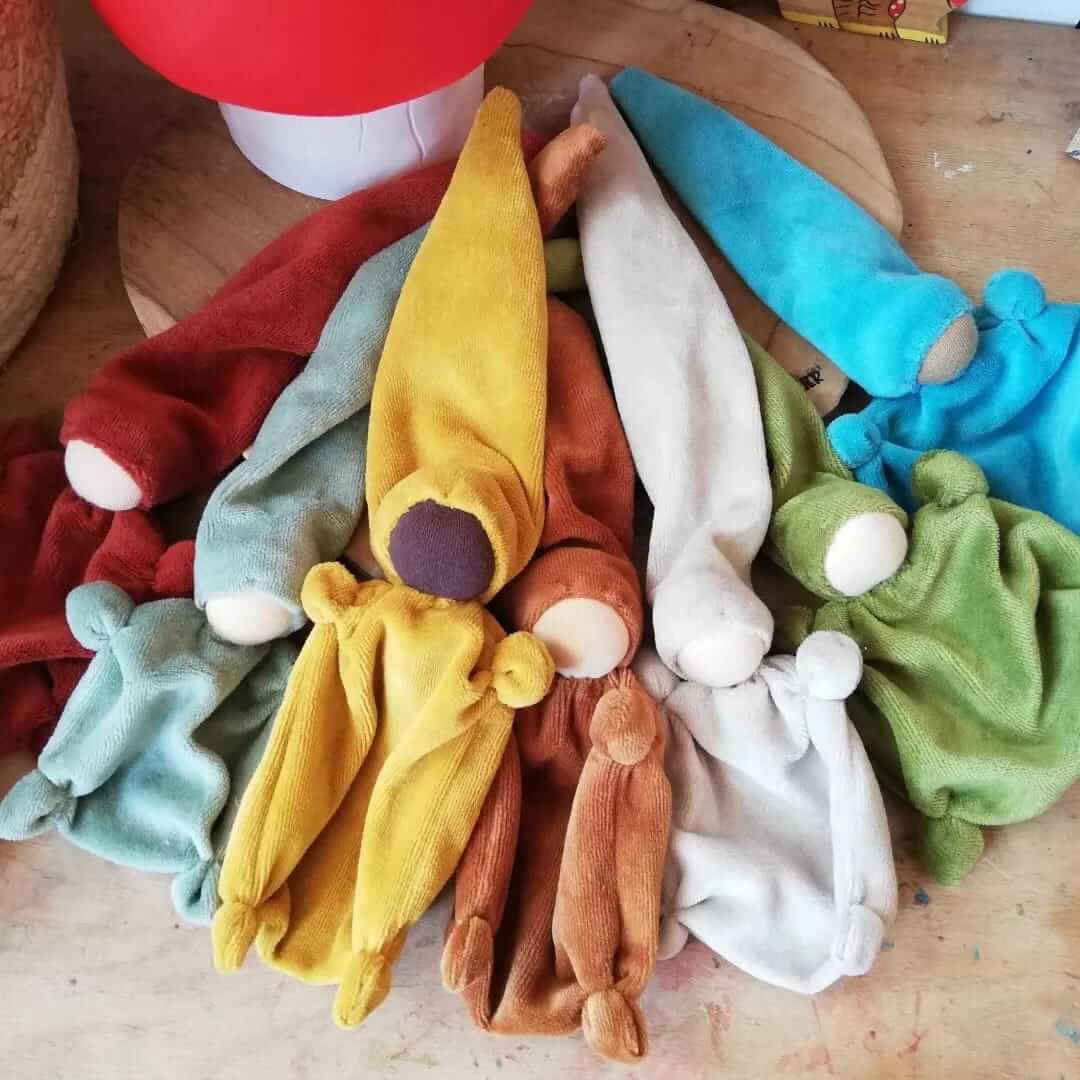 Handgemaakt Knuffeldoekje van natuurlijk materiaal - alleen verkrijgbaar in de winkel!!!
