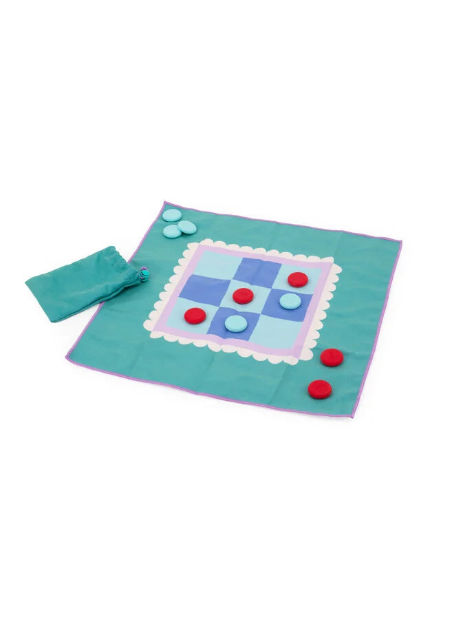 Quut - Travel game - Horse race / Tic tac toe