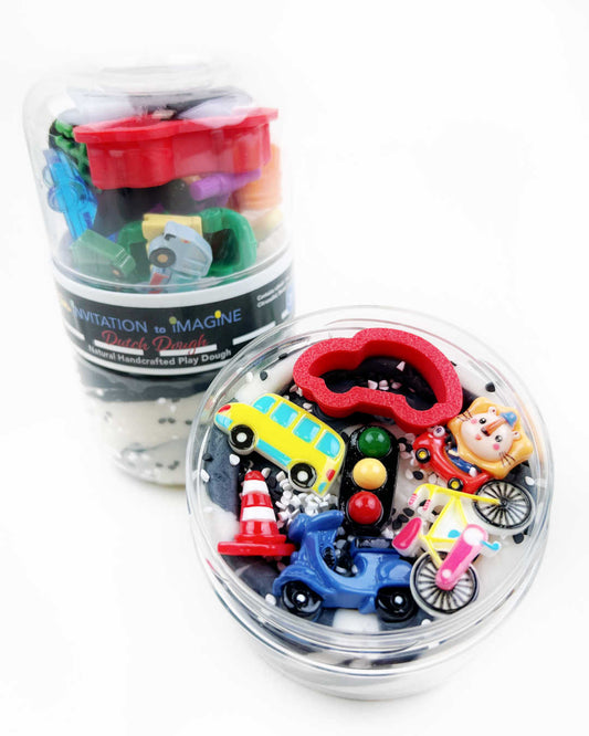 Invitation to Imagine – Beep Beep Play Pot